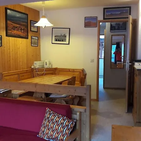 Apartment La Tania 4 To 6 People At The Foot Of The Slopes *
